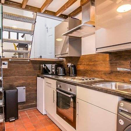 Split Level Studio Apartment In Camden ลอนดอน ภายนอก รูปภาพ